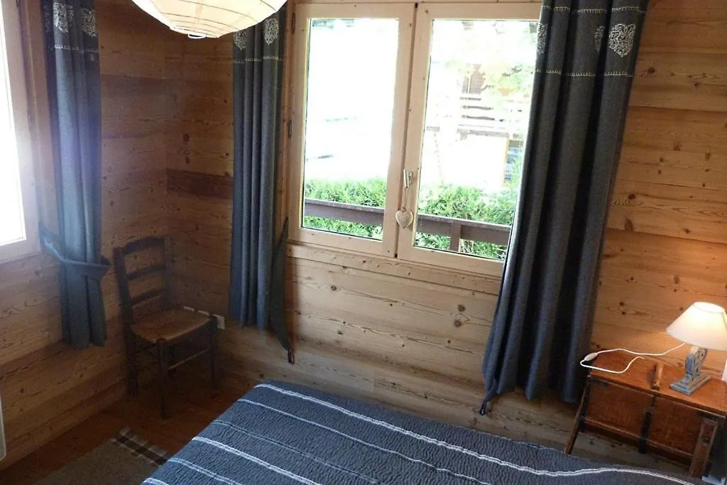 Chalet Centre Village, 8 Personnes, 4 Chambres - Ch25 France